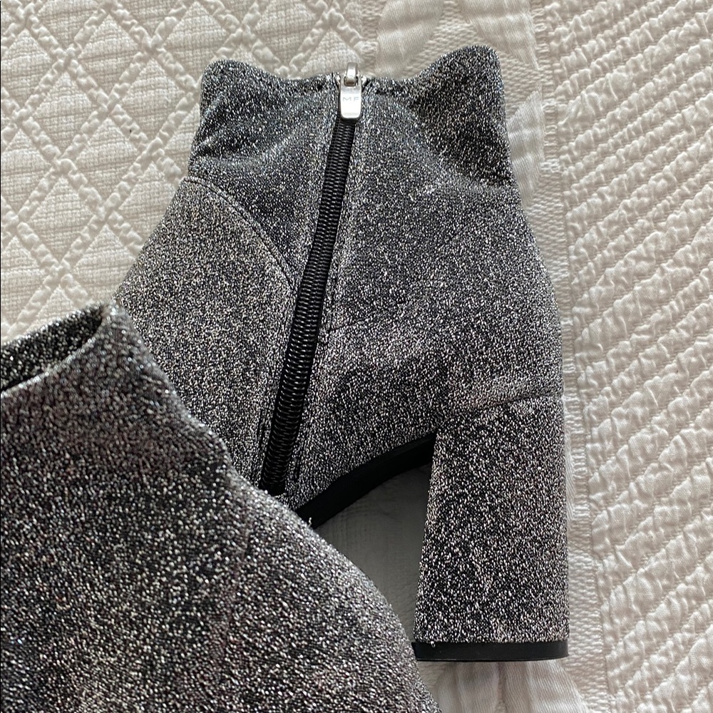 Marc Fisher silver booties Size 9.5